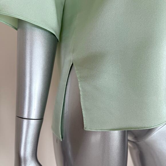NEW!! Theory women silk blouse size XS Retail 350$ - Picture 3 of 9
